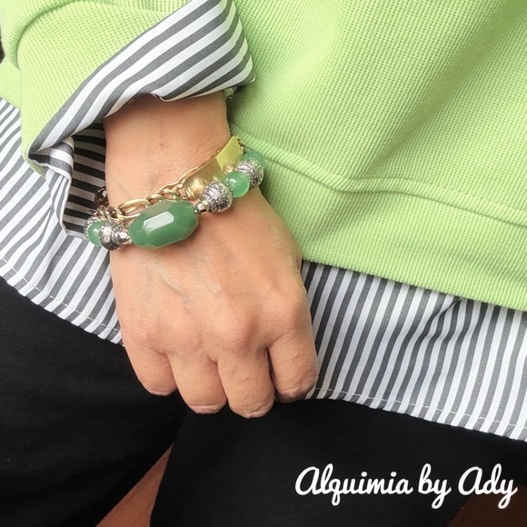 Green aventurine oversized beads Silver statement luxury bracelet